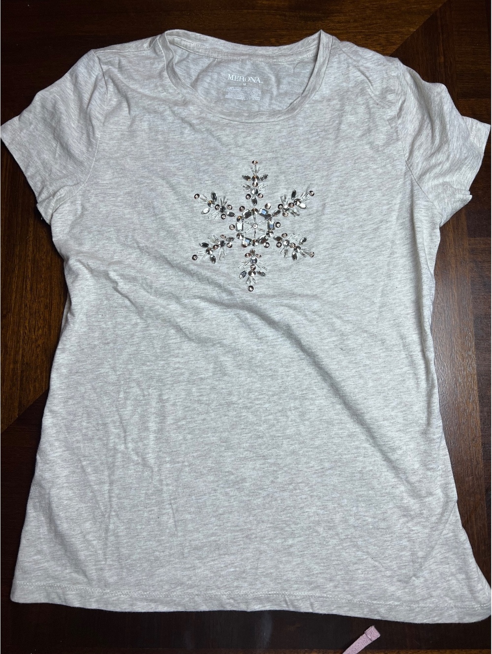 Merona Snowflake Embellished T-Shirt Gray Rhinestone Holiday Size M
